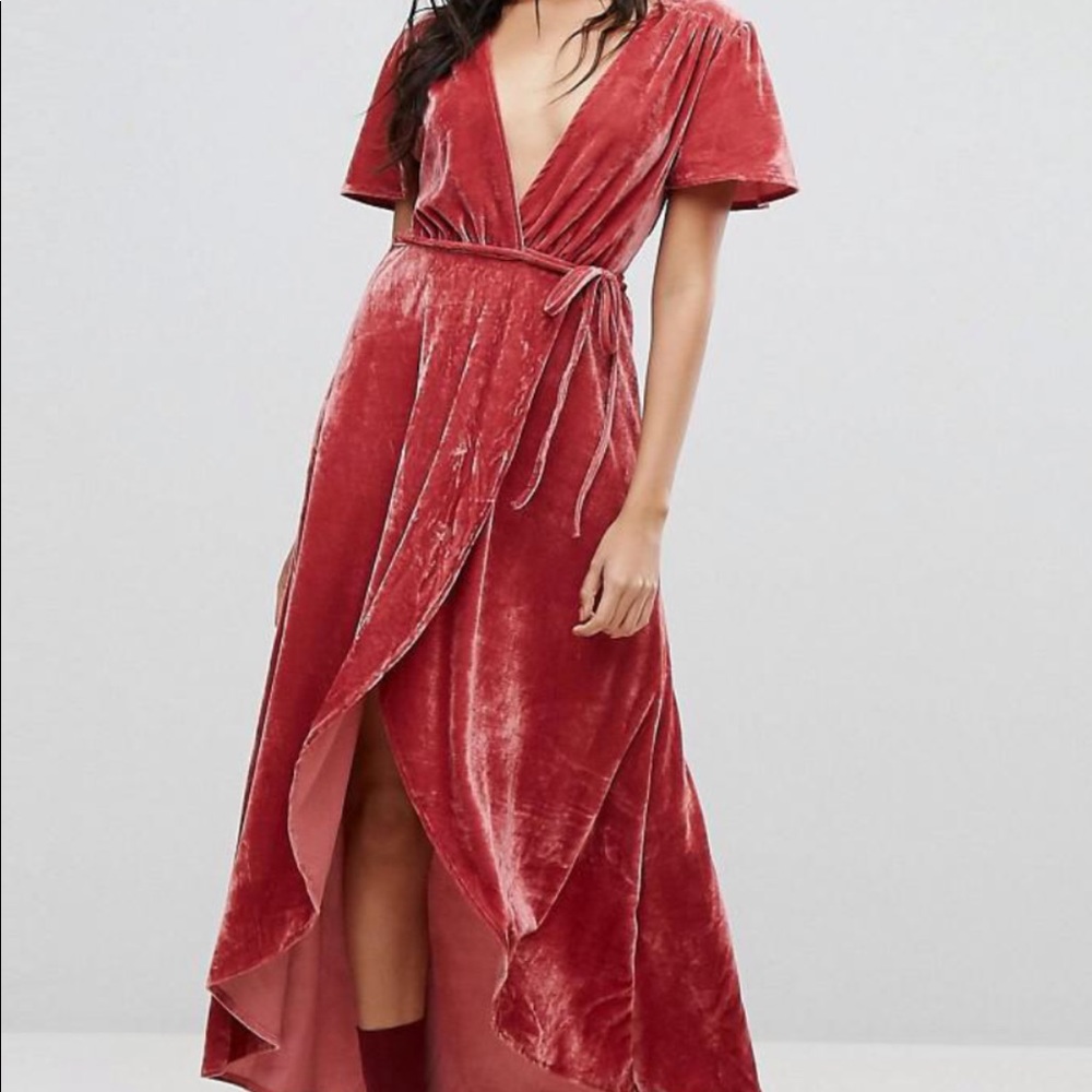 Prettylittlething Velvet Wrap Dress